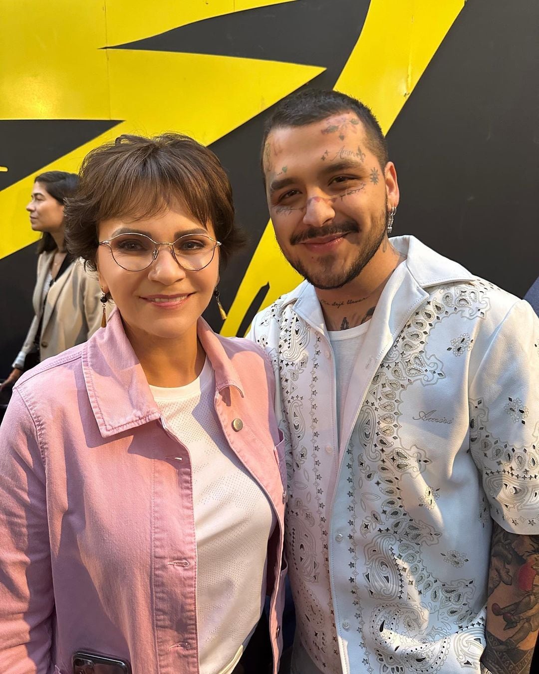 Pati Chapoy presume su encuentro con Christian Nodal.