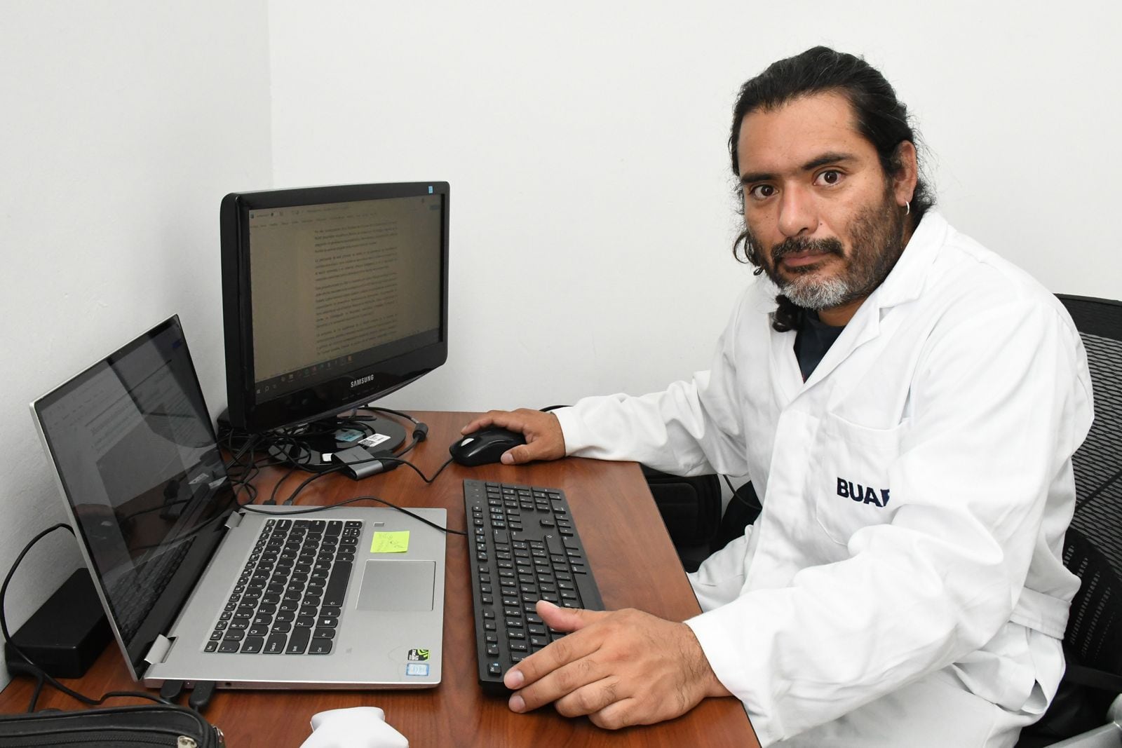 Académicos de la Facultad de Ciencias de la Electrónica de la BUAP
