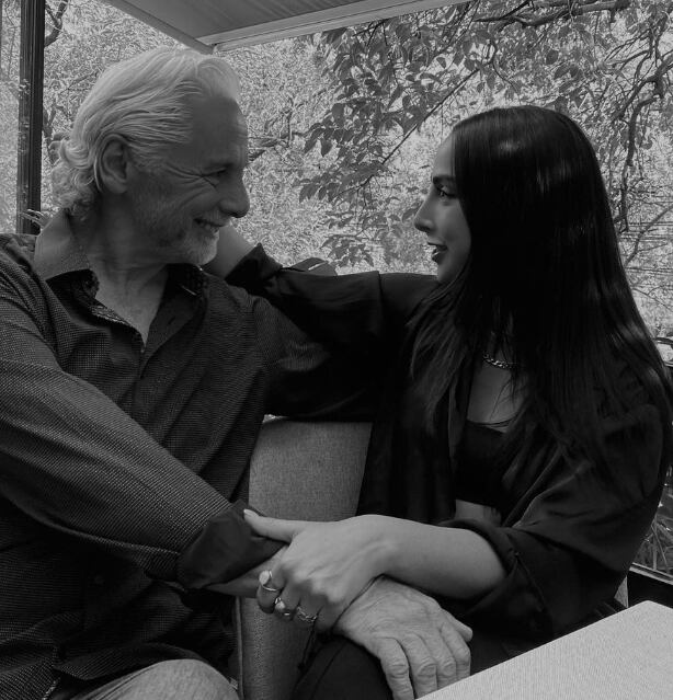 María Chacón se despide de su padre, César Chacón con un emotivo y desgarrador mensaje