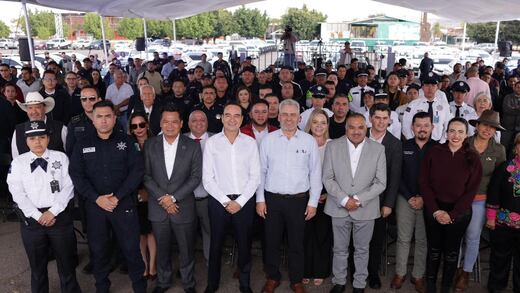 Alfredo Ramírez entrega más de 100 patrullas para fortalecer la seguridad en Michoacán