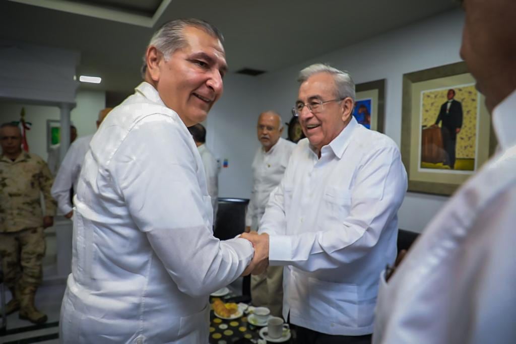 Rubén Rocha Moya y Adán Augusto López en reunión para la Coordinación de Seguridad de la Región del Mar de Cortés