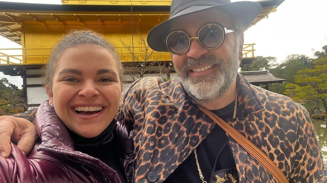 Lucero Mijares confiesa que en la escuela la ‘usaban’ para tener a Manuel Mijares en sus fiestas