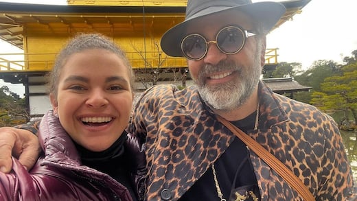 Lucero Mijares confiesa que en la escuela la ‘usaban’ para tener a Manuel Mijares en sus fiestas