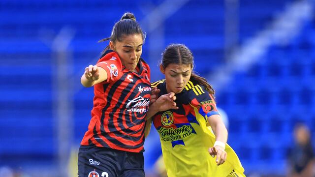 Jazmin Enrigue y Angelique Saldivar en el América vs Xolos.
