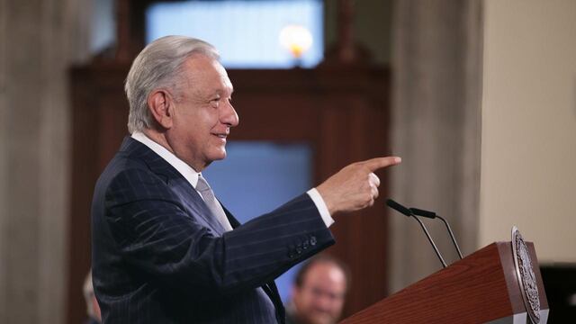 AMLO promueve a Katya Ezacharreta ante la NASA