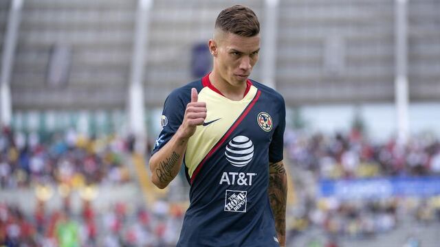 Mateus Uribe.