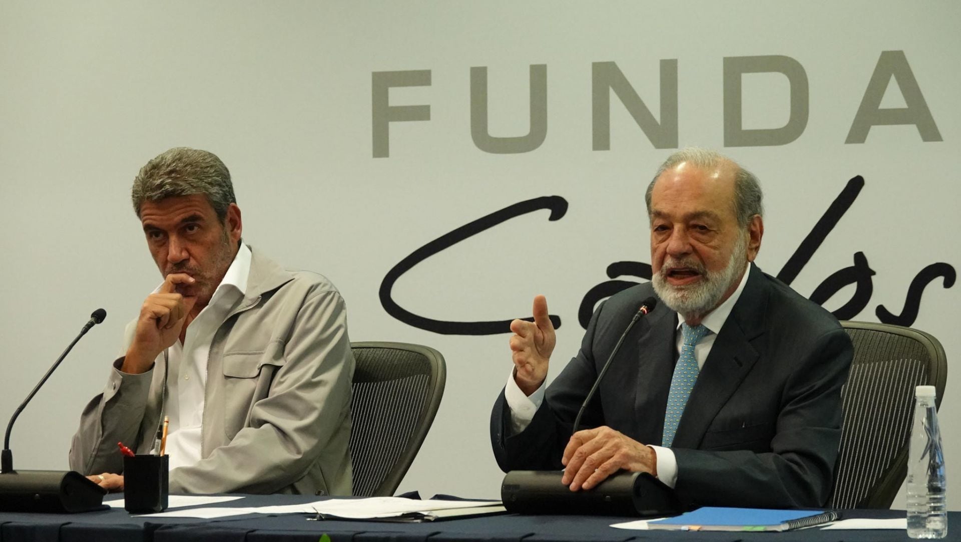 Arturo Elías Ayub y Carlos Slim