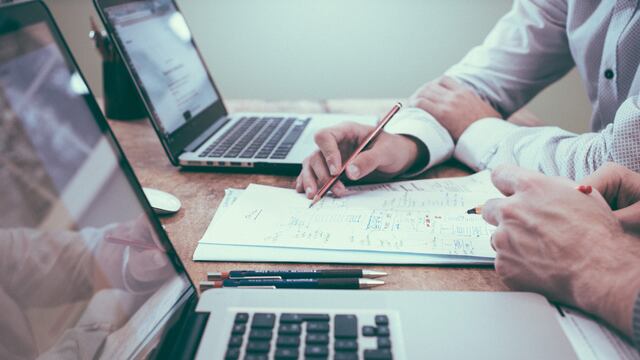 ¿Se paga doble si trabajas en jueves y viernes santo?