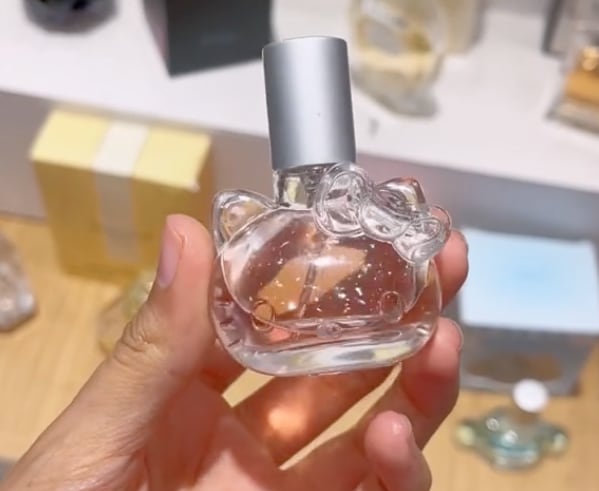 Perfume de Hello Kitty y personajes de Sanrio en Miniso