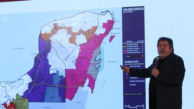 Rogelio Jiménez Pons, titular de Fonatur, en exposición del proyecto del Tren Maya.