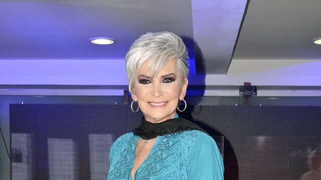 Felicia Garza, cantante.