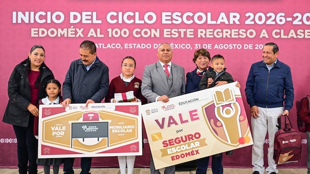 Delfina Gómez anuncia seguro escolar para estudiantes del Edomex.