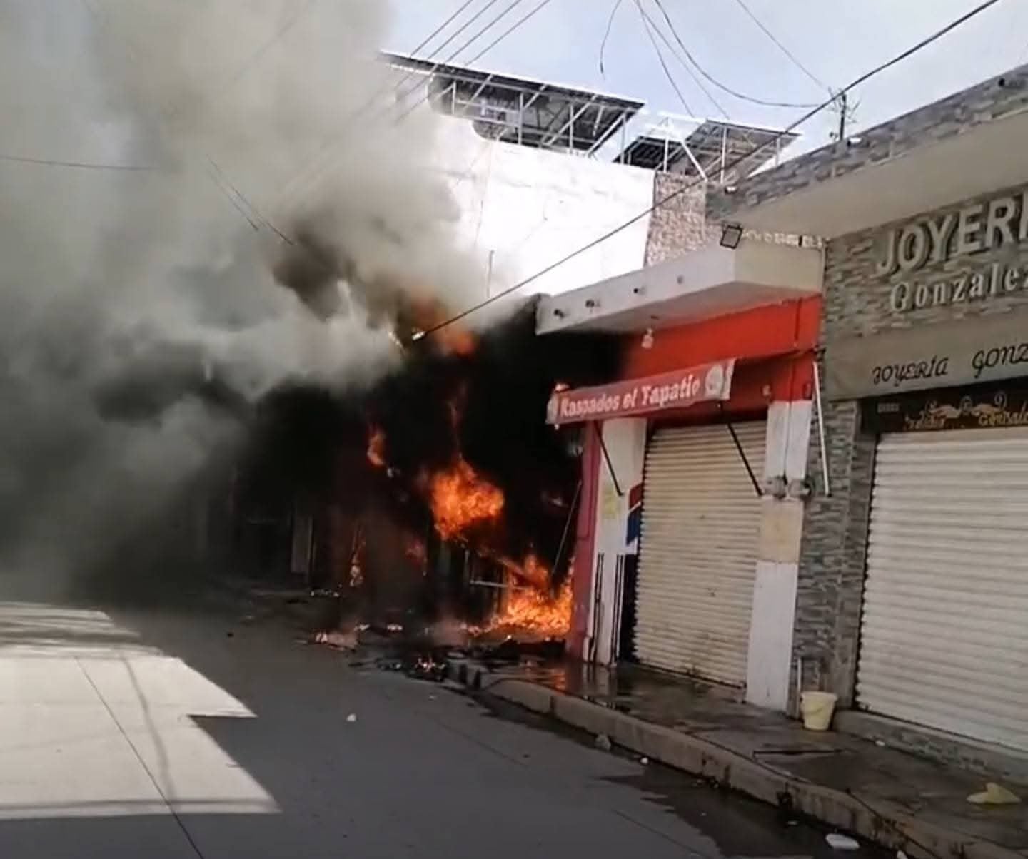 Violencia sacude Nayarit tras captura de Audias Flores “El Jardinero”