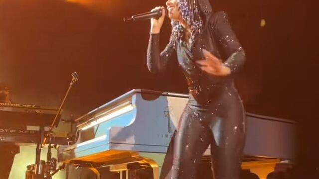 Alicia Keys canta canción de Peso Pluma
