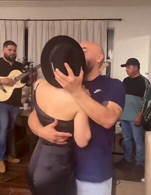 Lupillo Rivera es captado con una misteriosa mujer tras su salida de La Casa de los Famosos 2024