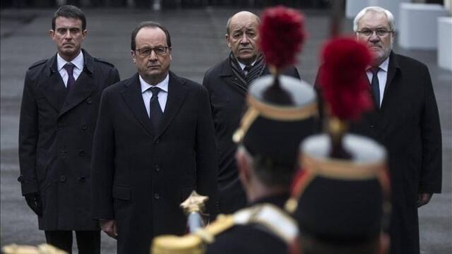 Hollande dijo que el terrorismo sigue siendo una amenaza "temible" para Francia.
