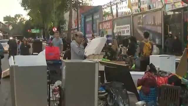 Desalojan a personas en Insurgentes