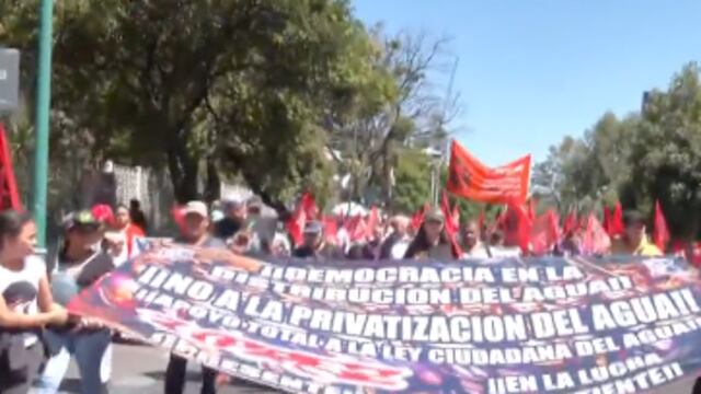 Marcha hacia Conagua cierra circulación de Insurgentes Sur