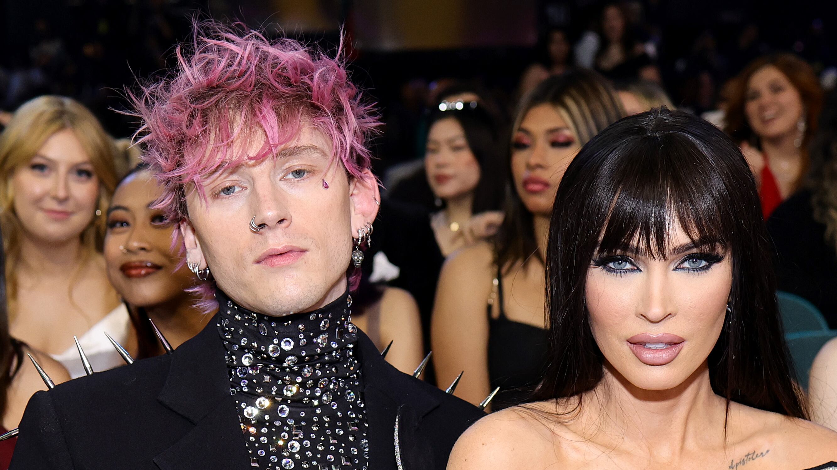 ¿Y el anillo de Megan Fox? 3 pistas que demostrarían que ya cortó a Machine Gun Kelly