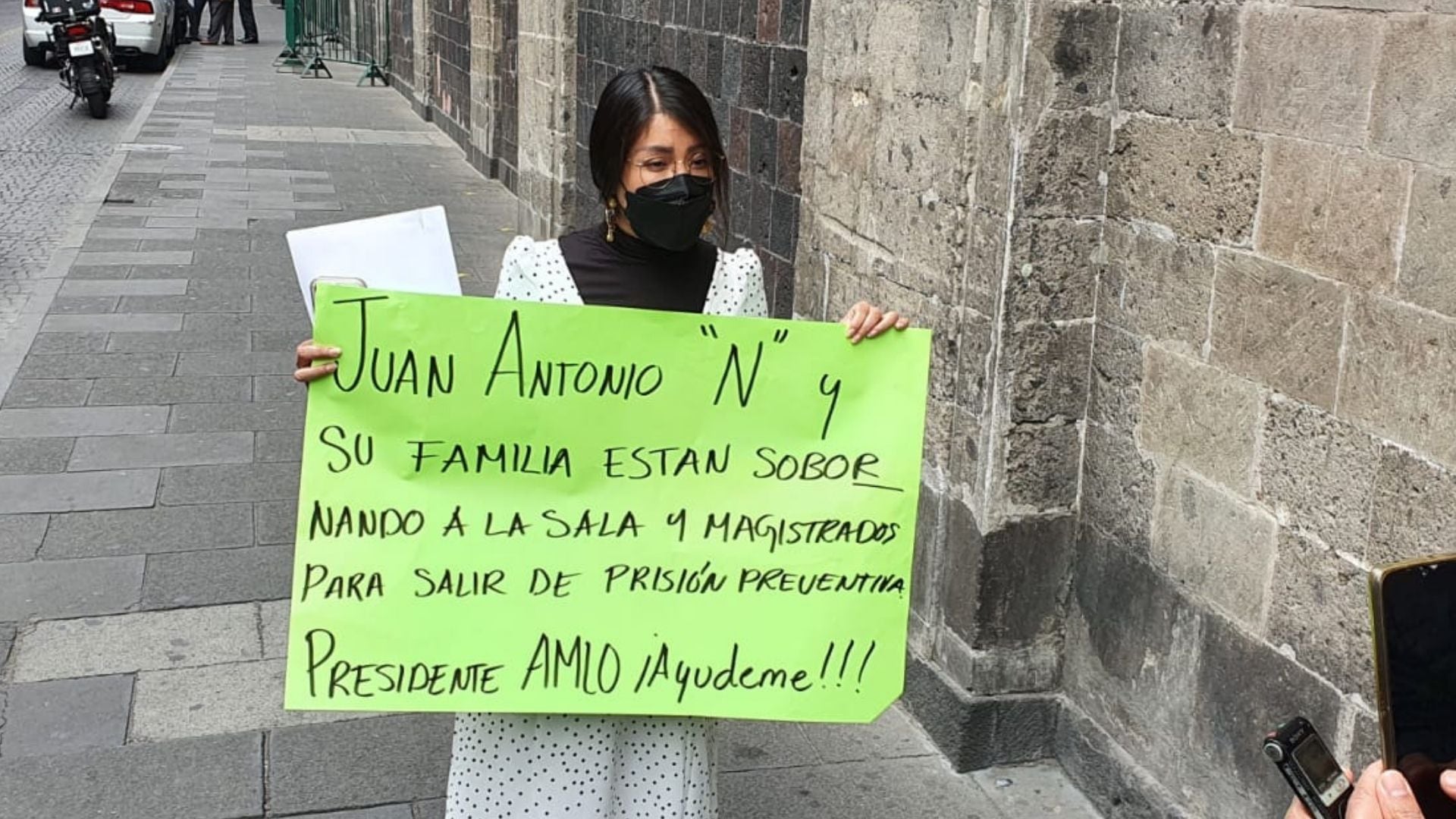 María Elena Ríos en Palacio Nacional