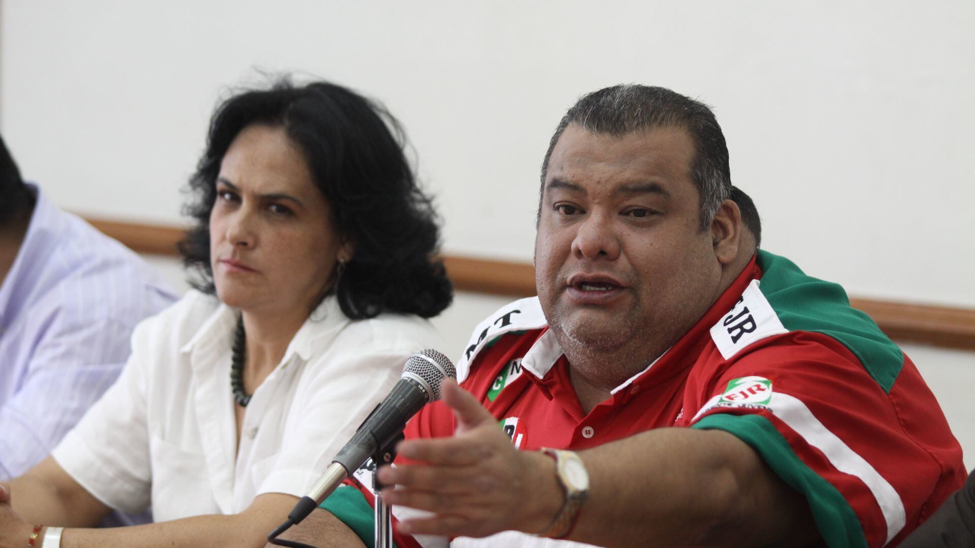 Cuauhtémoc Gutiérrez de la Torre tuvo tiempo para fugarse porque filtraron su expediente