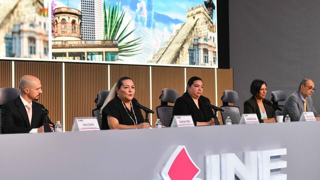 Consejeros del INE recibirán multa y podrían ir a la cárcel por descato a suspensión contra reforma al Poder Judicial