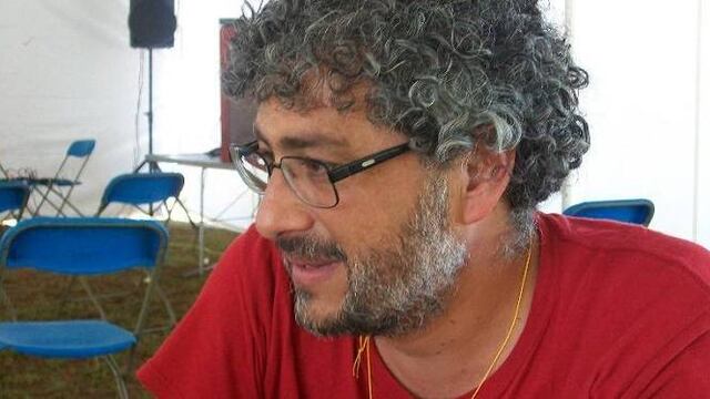 Gustavo Castro teme por su vida ahora que sicarios saben que no está muerto