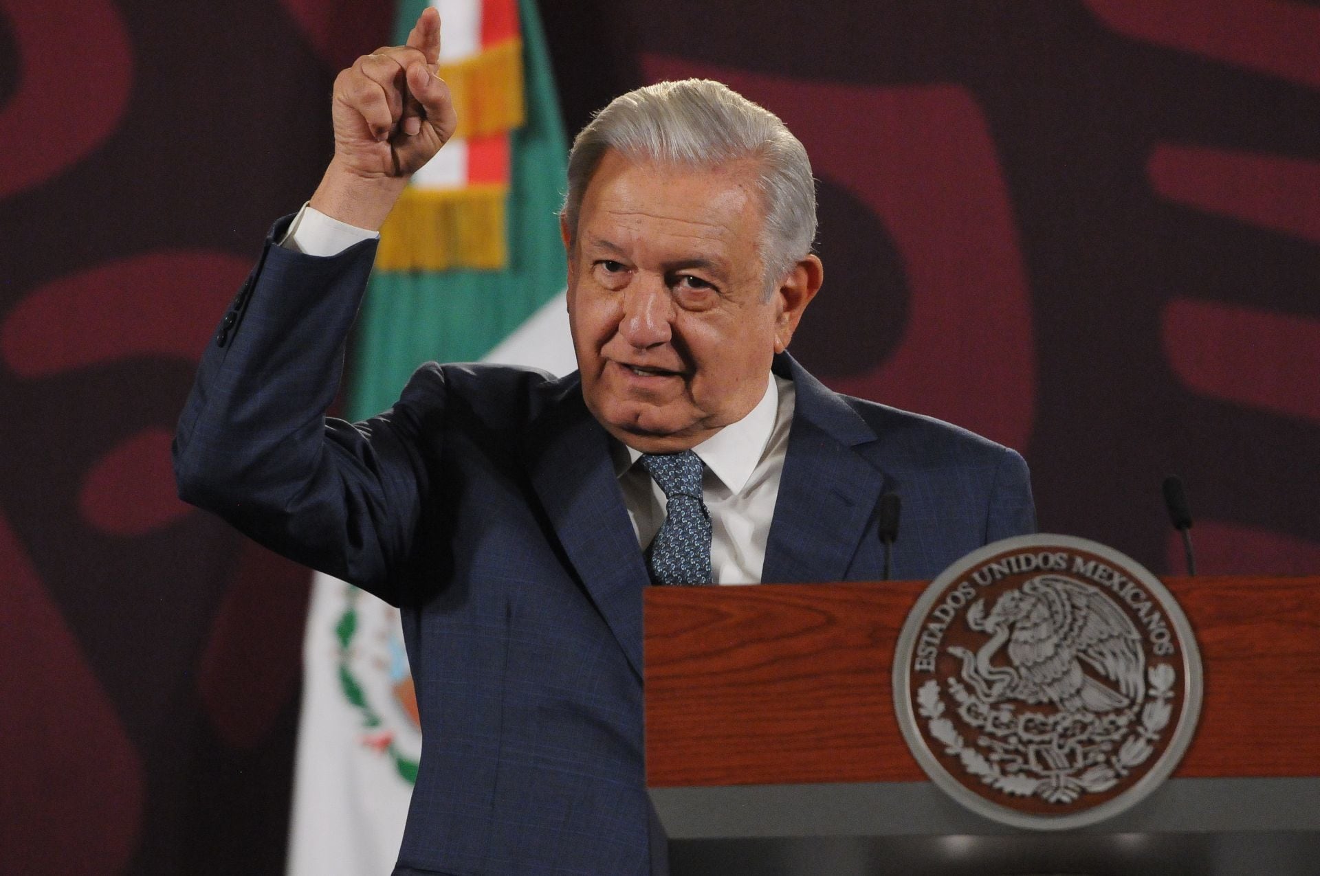 AMLO