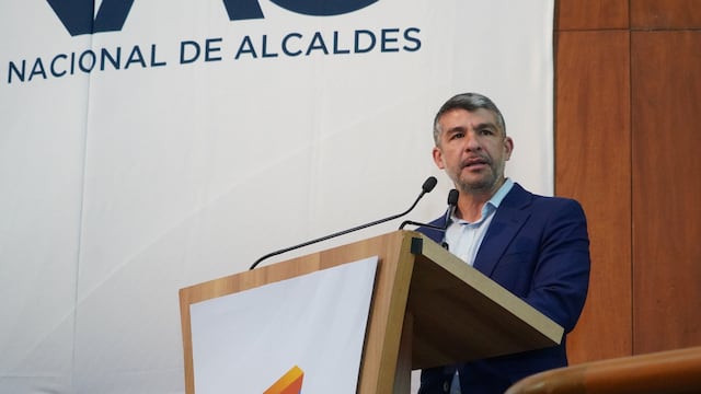 ANAC respalda a Maru Campos y critica a Morena por evadir responsabilidades.