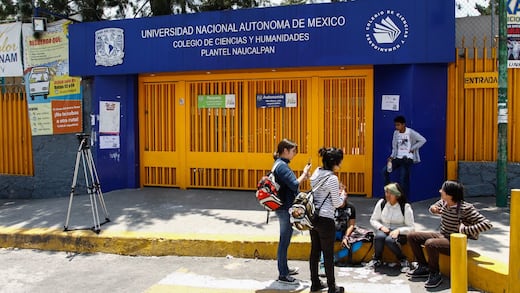 CCH Naucalpan suspende actividades como medida preventiva