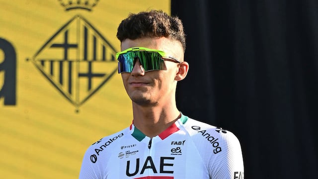 Isaac Del Toro debutó en el Tour de Francia 2026 durante la Etapa 1 de la carrera europea