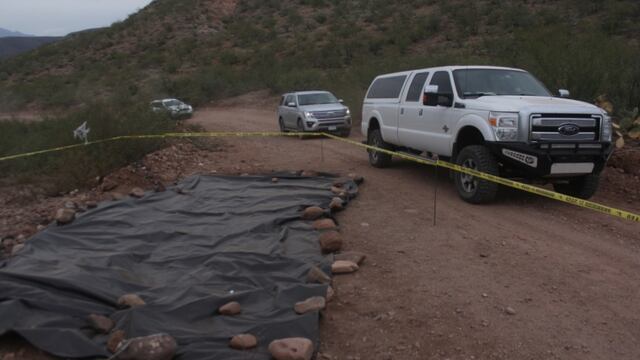 Los agentes llegaron en 12 camionetas