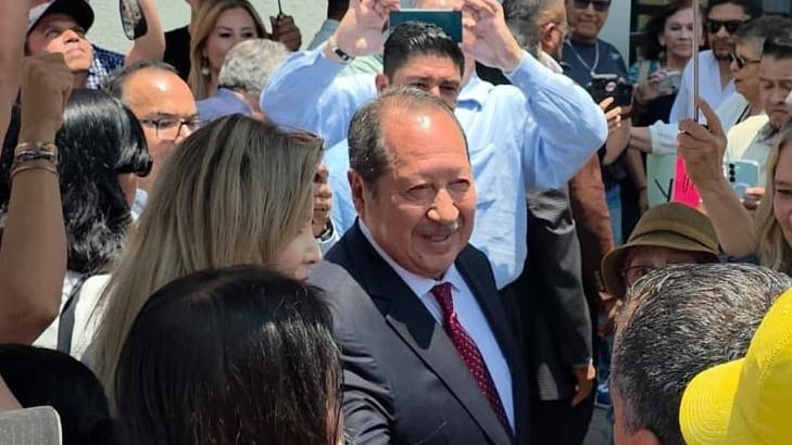 Leonel Godoy niega relación con caso Carlos Manzo tras declarar ante la fiscalía