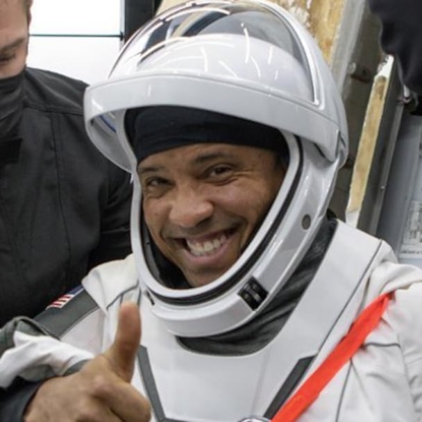 ¿Quién es Victor Glover? Astronauta y piloto de la misión Artemis II