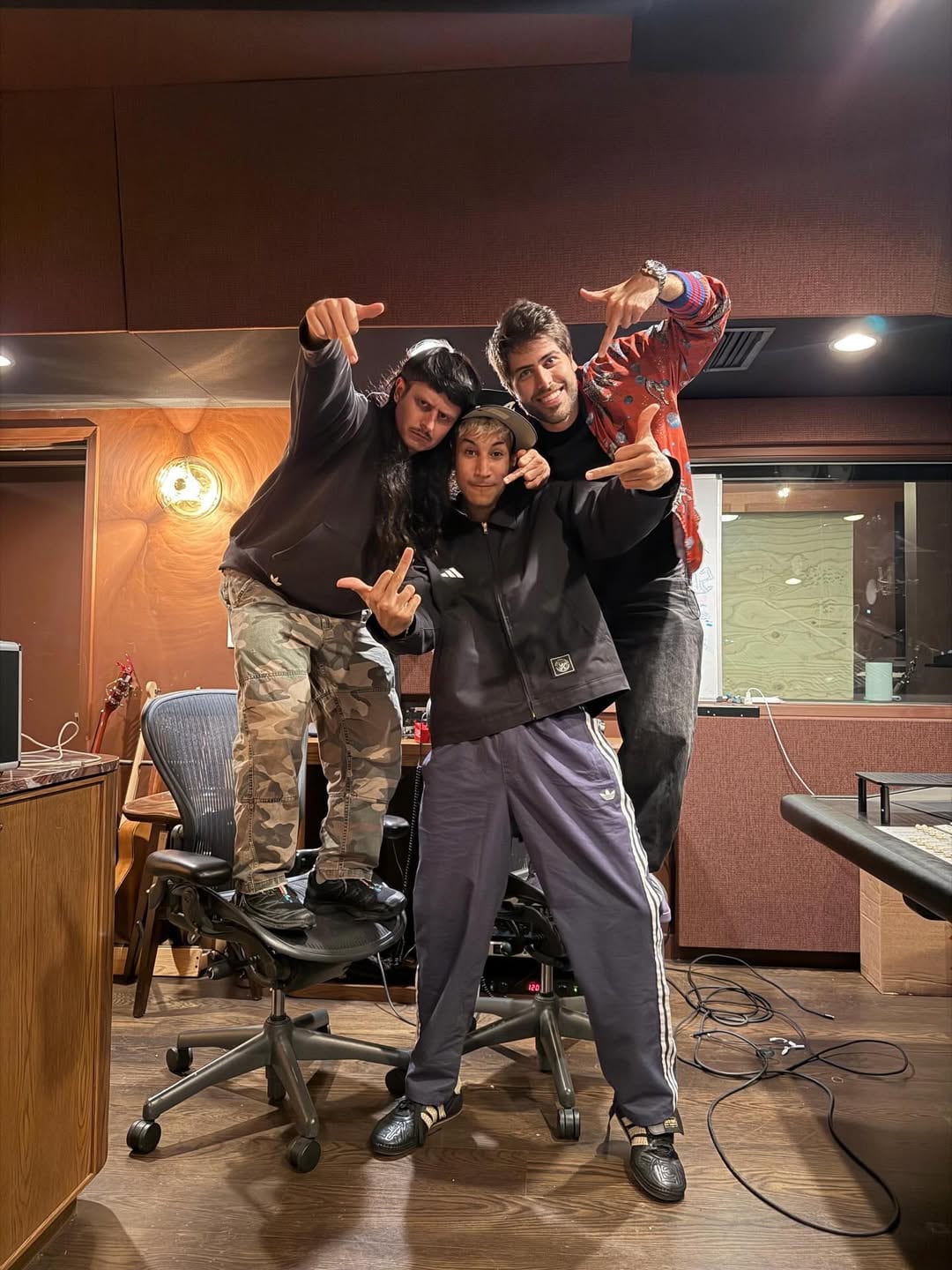 Lucas Frota con Oliver Tree.