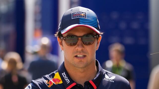 El terrible mensaje de Red Bull que pone a Checo Pérez fuera para 2025.