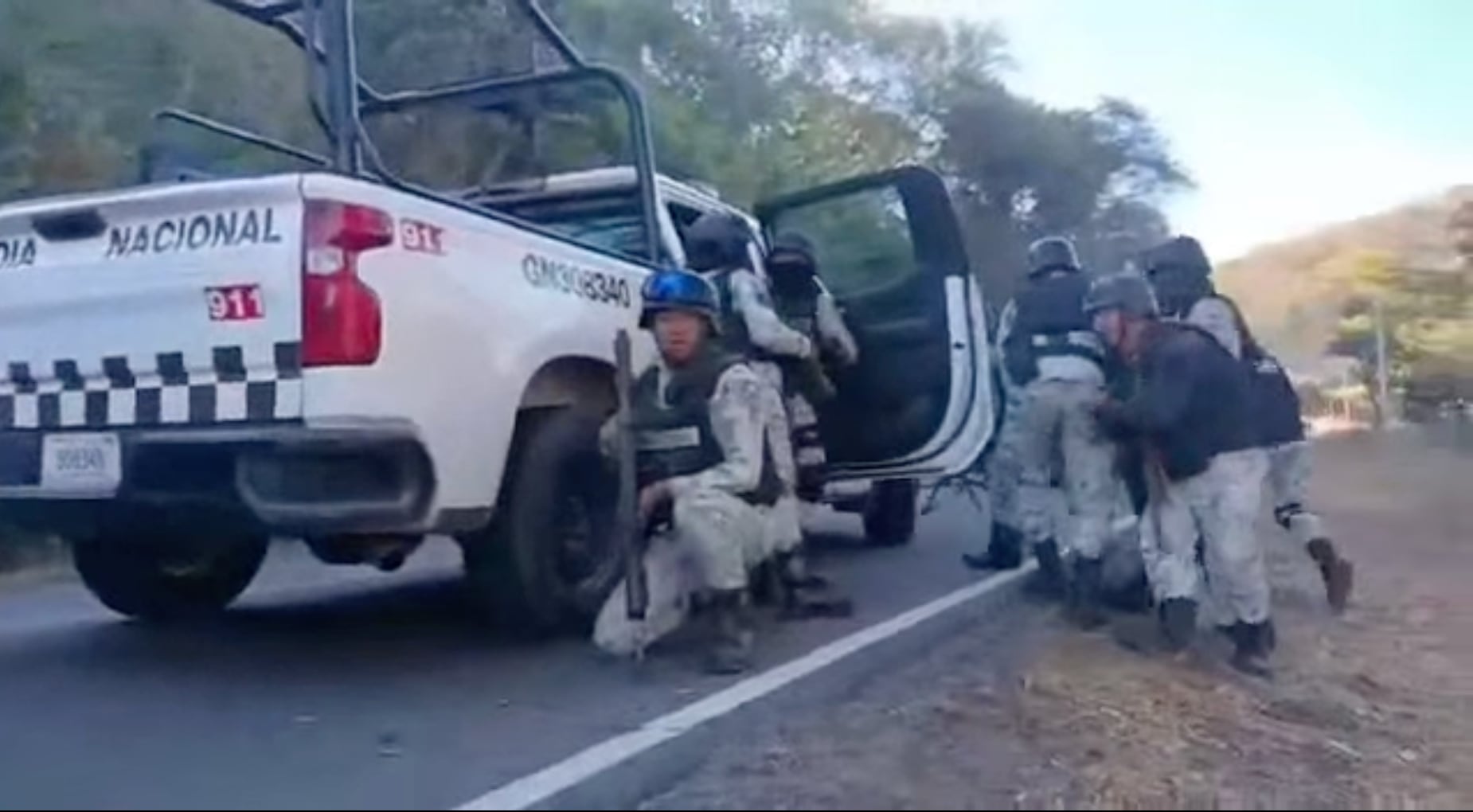 Se reportó un ataque armado a la Guardia Nacional en la frontera entre Jalisco y Michoacán, por parte de un grupo armado, el incidente dejó cuatro heridos.