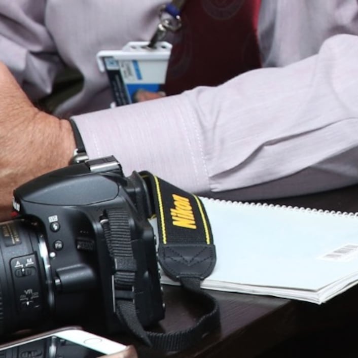 Los no-periodistas del régimen (periodismo sin ñ)