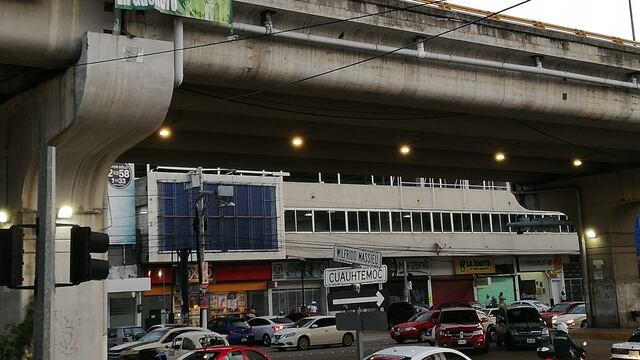 Manta colgada en Acapulco a favor del aborto legal, seguro y gratuito
