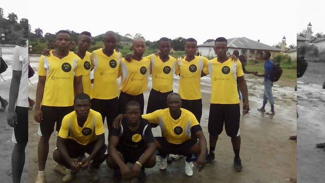 Su primer partido lo jugaron en mayo contra los Luchadores del Ébola, derrotándolos 2 a 0.