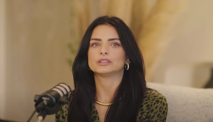 Aislinn Derbez