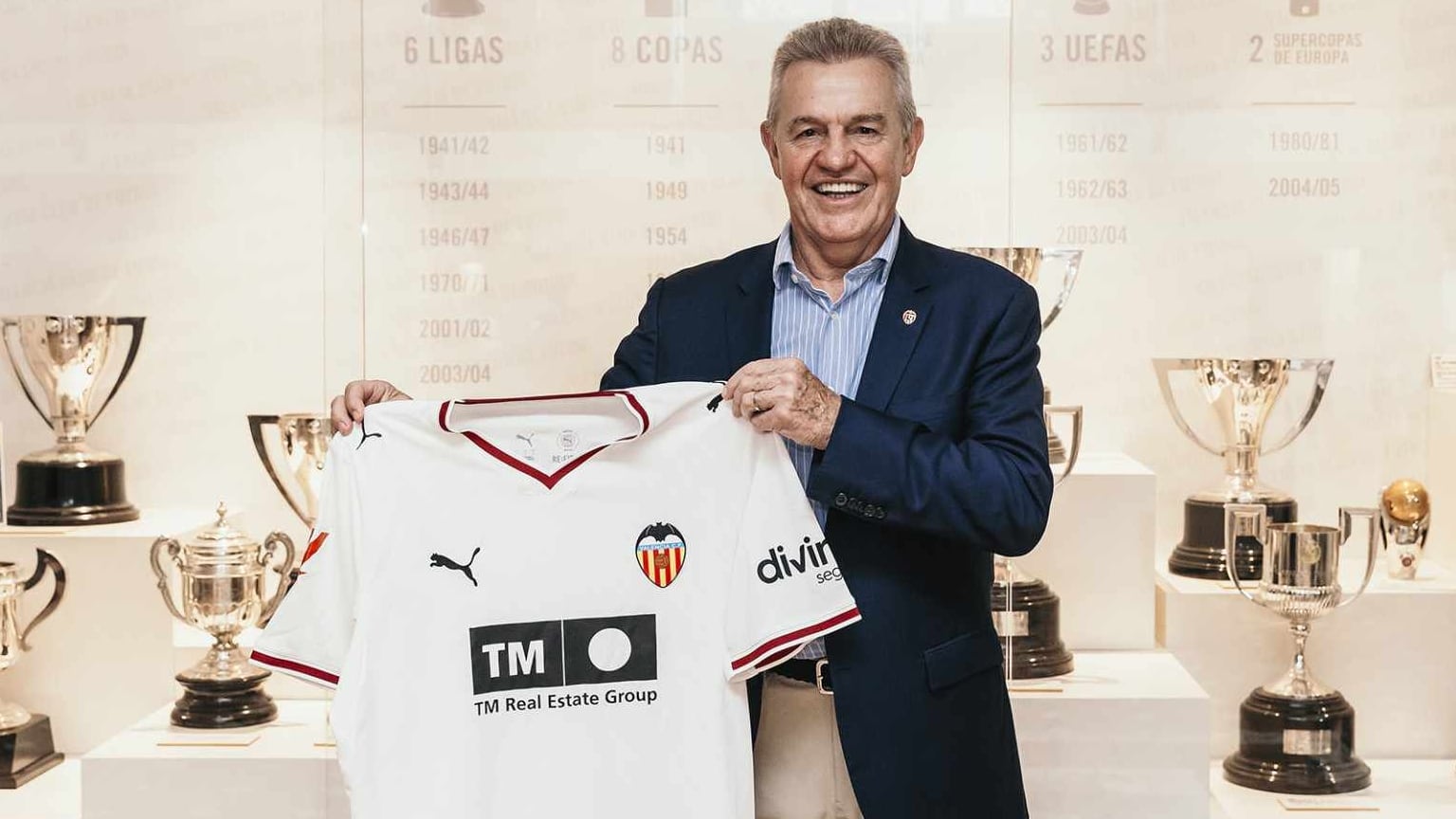 Javier Aguirre: “No se le puede decir que no al Valencia”