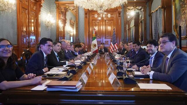 Salomón Jara en reunión con AMLO