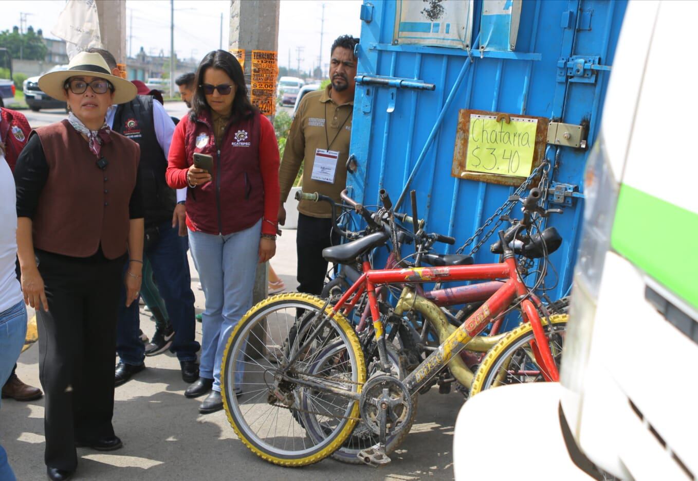 Azucena Cisneros intensifica retiro de basura en Ecatepec