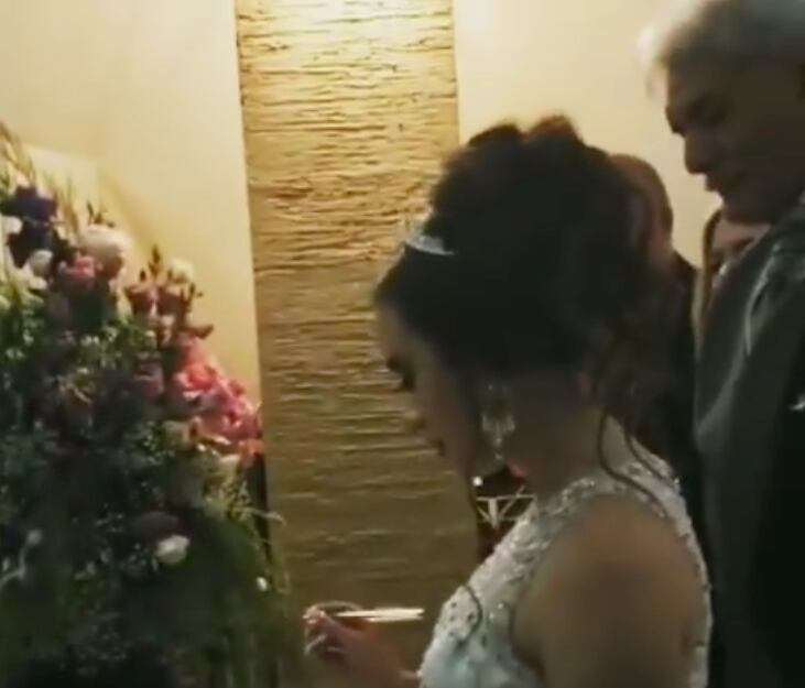 José Manuel Mireles y su esposa