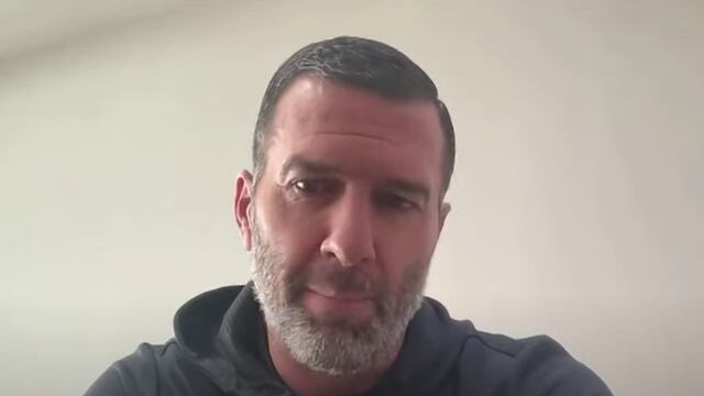 Tito Villa revienta a Alexis Vega