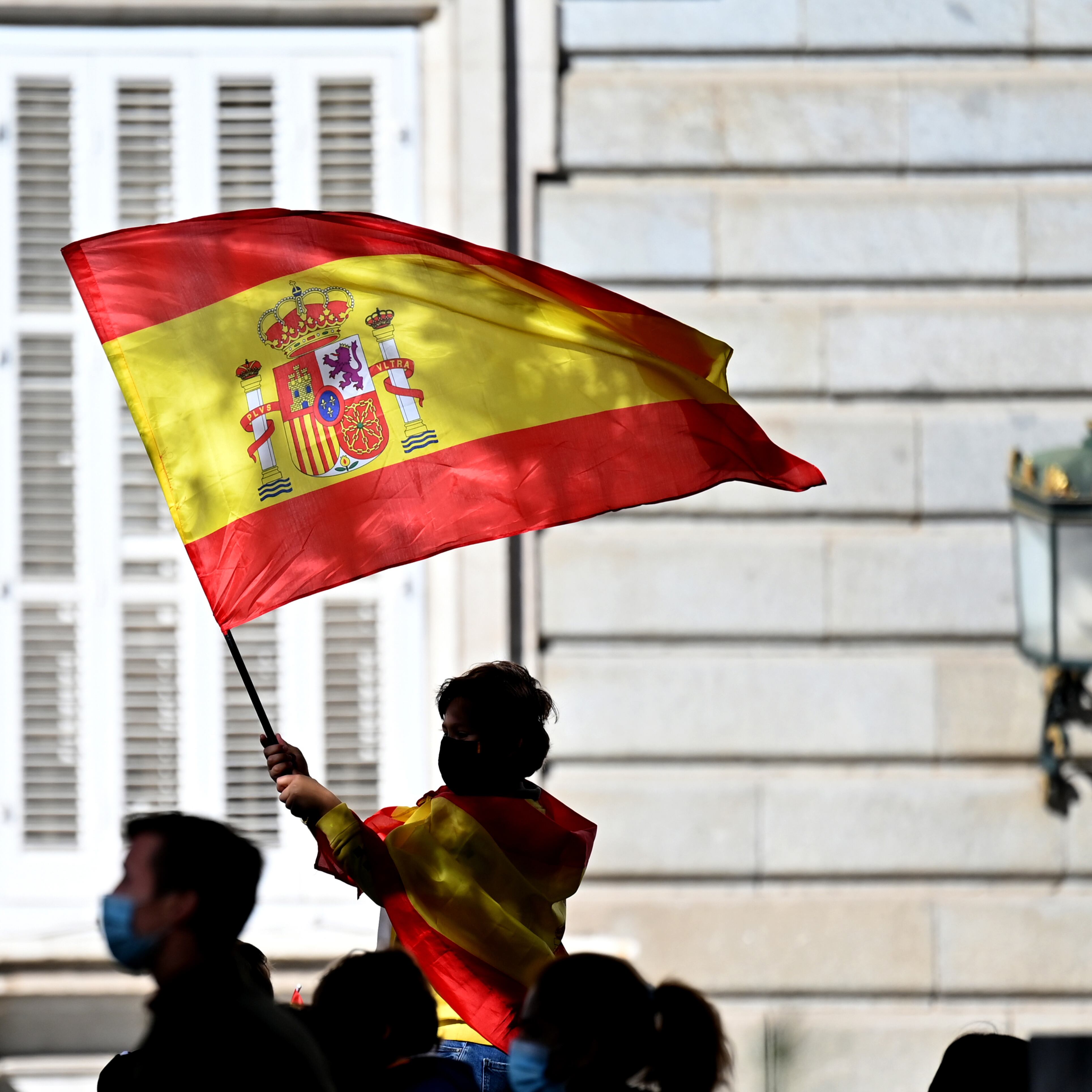 Moda española llama peyorativamente “Méjico” con j; llamémosle, entonces, Espanya, en catalán