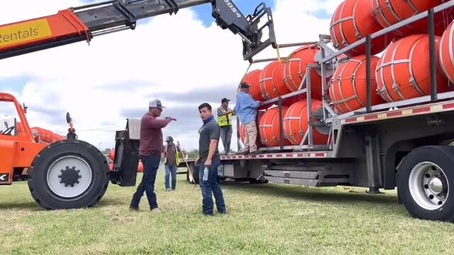 Muro flotante en Texas