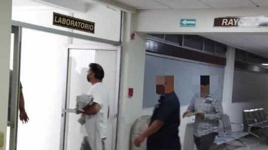 En riesgo, salud del ‘Bronco’ por prolongar su traslado urgente al hospital: Abogados