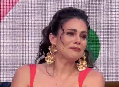 Luz Elena González llora por hospitalización de su hijo